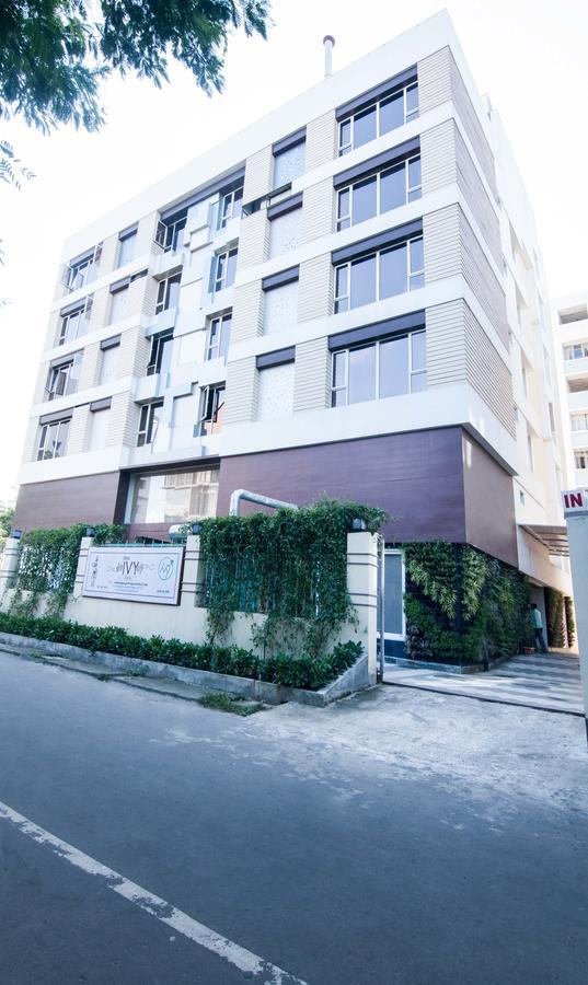 Ritu Ivy Hotel Calcutta Buitenkant foto