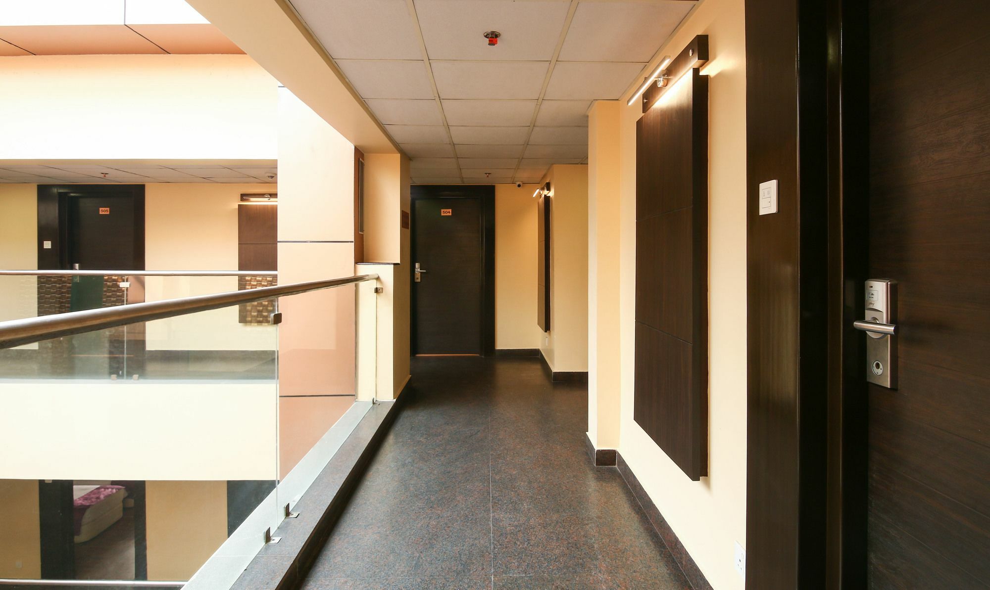 Ritu Ivy Hotel Calcutta Buitenkant foto