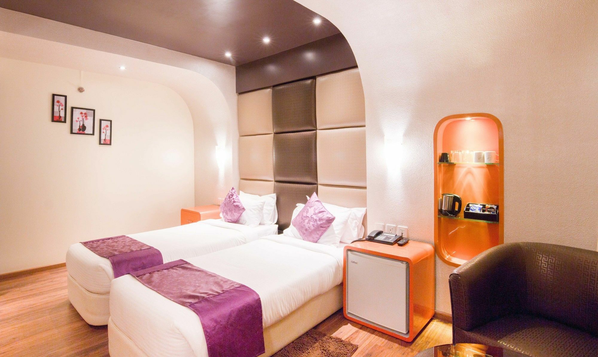 Ritu Ivy Hotel Calcutta Buitenkant foto
