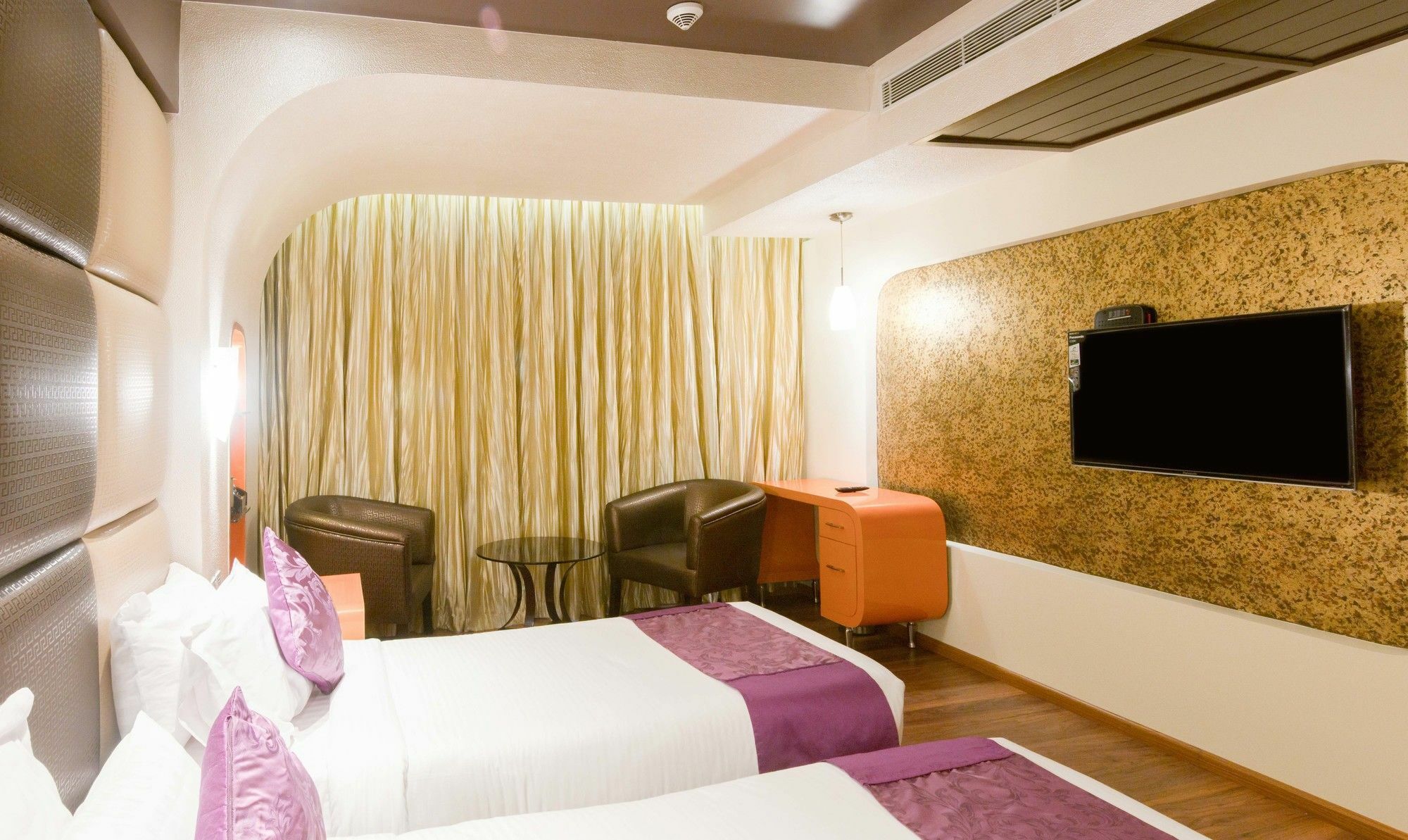 Ritu Ivy Hotel Calcutta Buitenkant foto