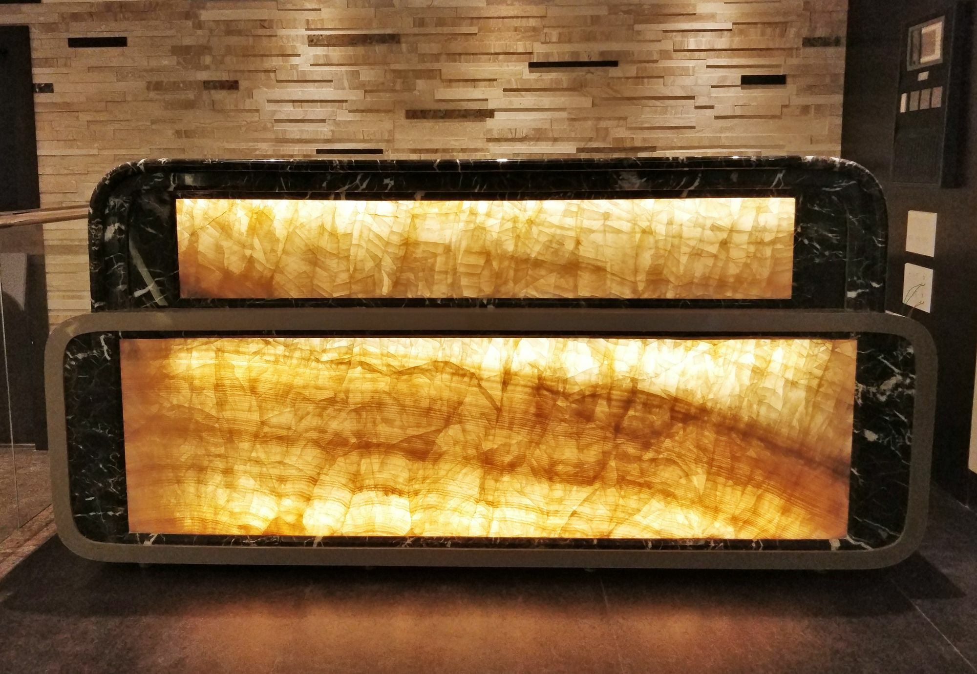 Ritu Ivy Hotel Calcutta Buitenkant foto